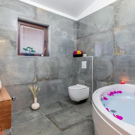 Lovely In With Wifi Holiday home Jadreski