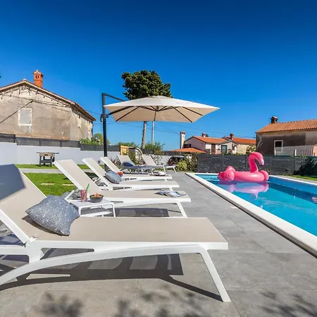 Сasa de vacaciones Lovely In With Wifi